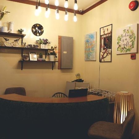 The Stopover Hostel - Mactan Lapu-Lapu City Exteriör bild