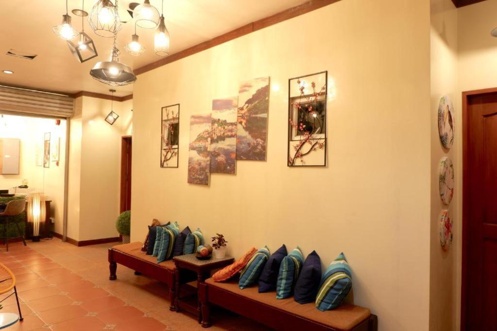 The Stopover Hostel - Mactan Lapu-Lapu City Exteriör bild