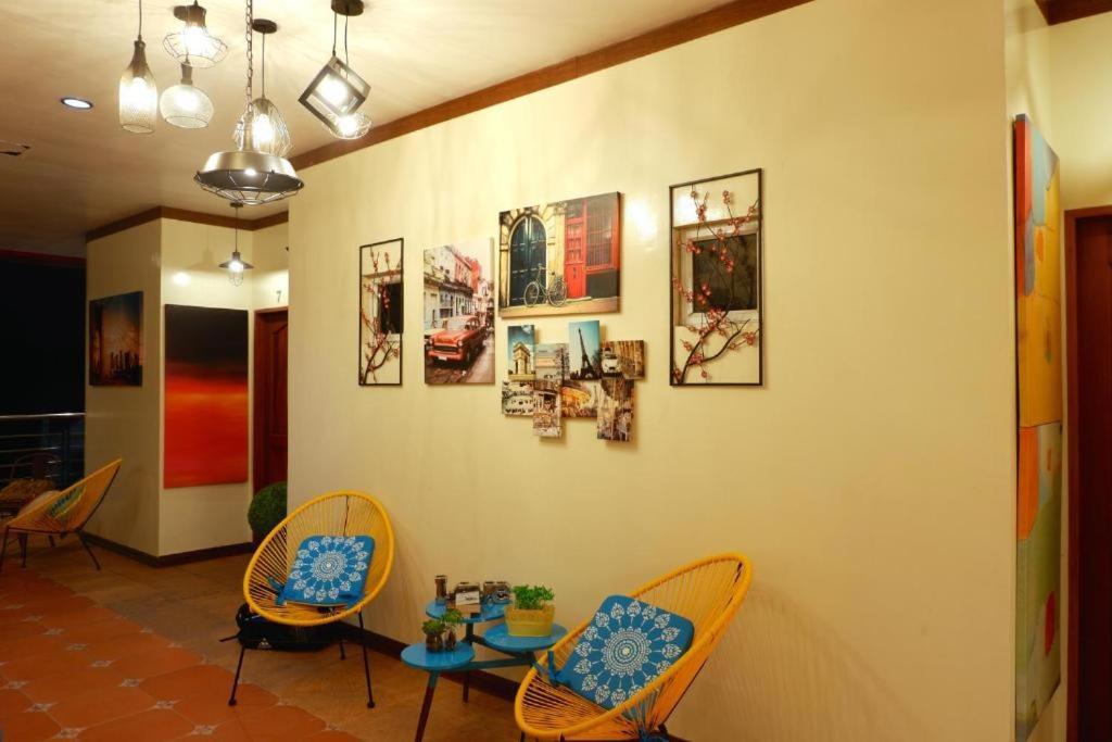 The Stopover Hostel - Mactan Lapu-Lapu City Exteriör bild